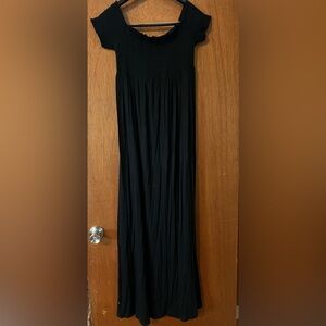 Isabel Maternity by Ingrid & Isabel Black Maxi Dress